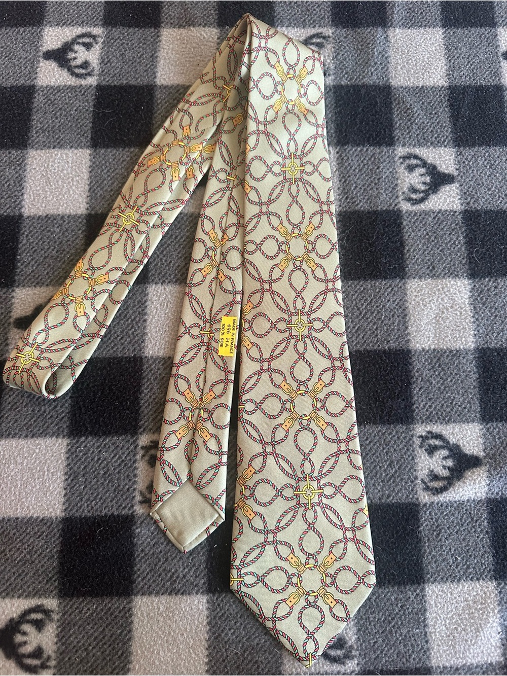 Hermes Beige Tie with Gold and Burgundy Chain Motif